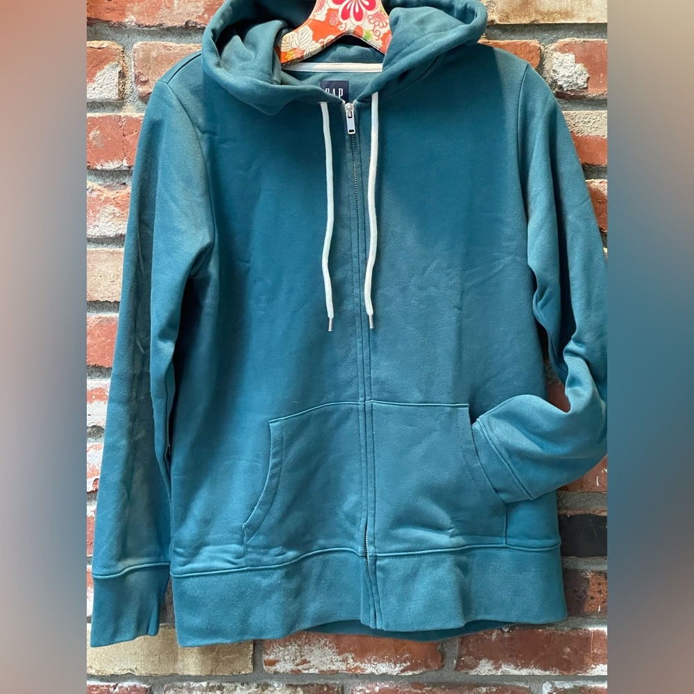 NWT GAP Long Sleeve Zipper Hoodie Jacket. Green Size Medium. 100% Cotton
